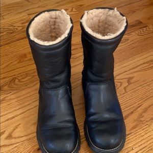 Ugg leather shearling lined boots